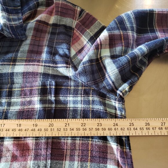 Aerie Plaid Flannel Button Up Shirt Womens L Blue Mauve White Oversize Long Tail - Picture 8 of 9